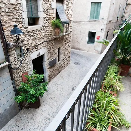 Pensio Bellmirall Gæstehus Girona
