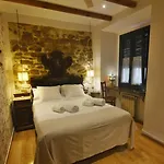 Pensio Bellmirall Guest house Girona