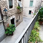 Pensio Bellmirall Guest house Girona