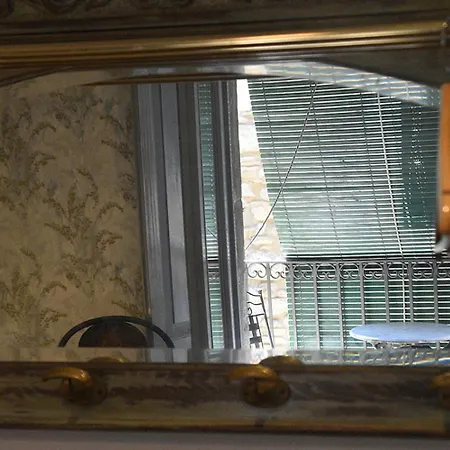 Pensio Bellmirall Pensionat Girona