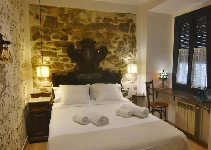 Pensio Bellmirall Girona