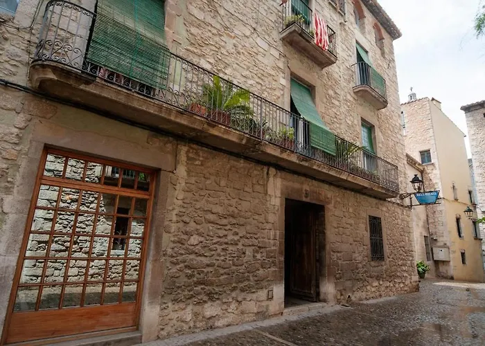 Pensio Bellmirall Girona