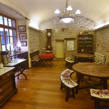 Pensio Bellmirall 2* Χιρόνα